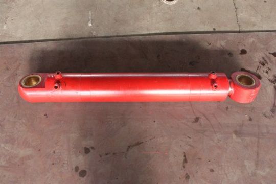 點(diǎn)擊查看詳細(xì)信息<br>標(biāo)題：220截割頭回轉(zhuǎn)油缸 閱讀次數(shù)：2009