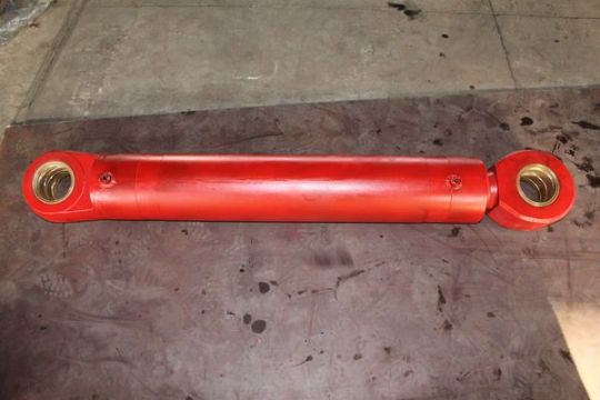 點擊查看詳細信息<br>標題：200截割頭回轉(zhuǎn)油缸 閱讀次數(shù)：2787